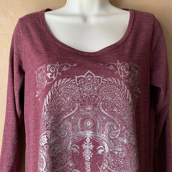 Lucky Brand Silver Foil Elephant Hamsa Graphic Tee - Picture 3 of 9